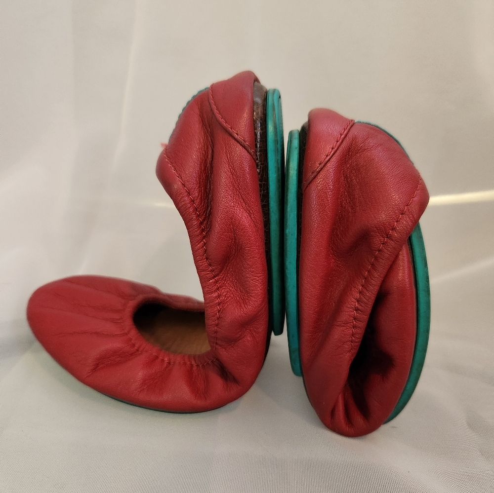 Cardinal Red Tieks Size 6